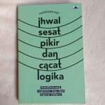 sampul ihwal sesat pikir dan cacat logika
