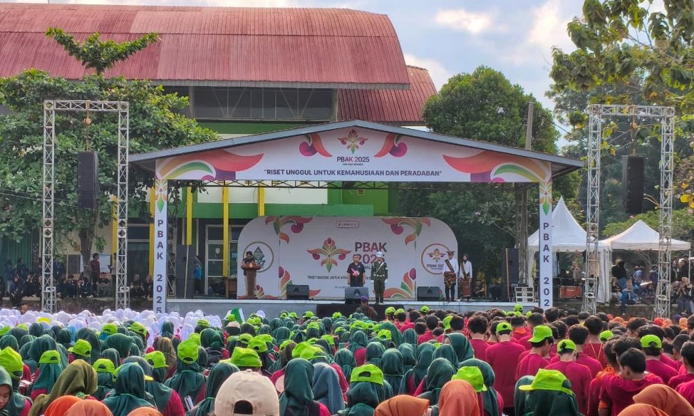Sesi penyampaian materi oleh WR III di lapangan kampus 3 UIN Walisongo, doc: lpmmissi.com/ Danish