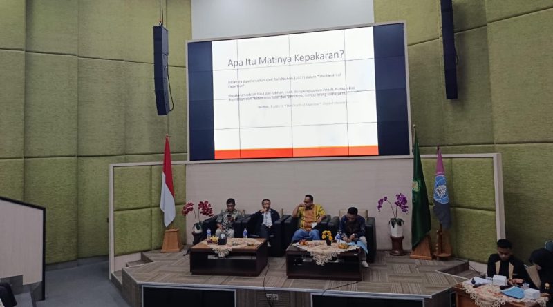 Muhsin Jamil: Akademisi sekarang harus ngartis (Doc. Alfin Nizhar)